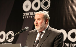 היועמ"ש אביחי מנדלבליט (צילום: יח"צ)